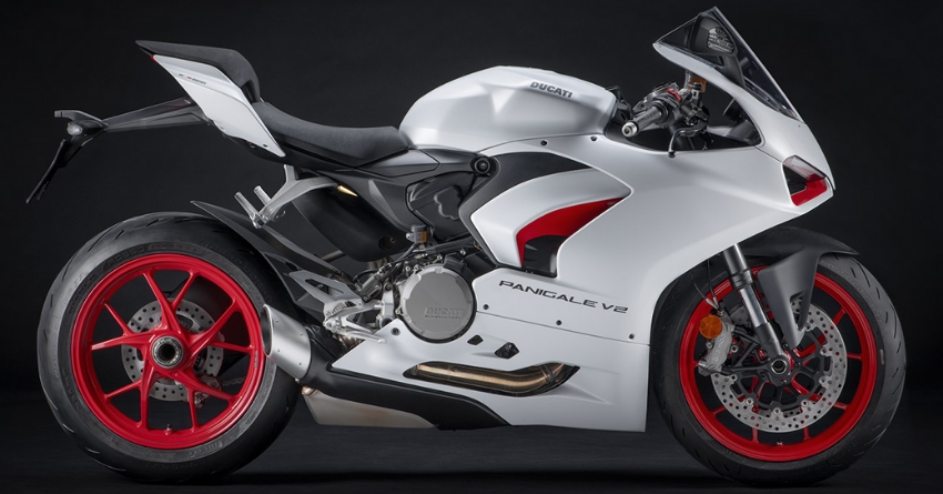 Ducati Panigale V2 Bookings Open in India at INR 1 Lakh