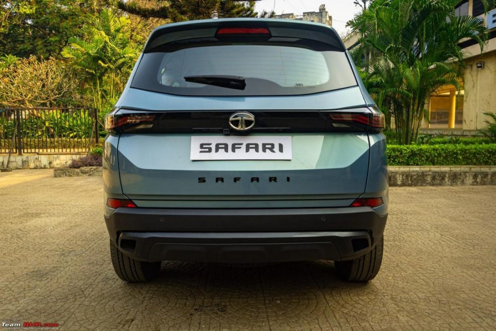 Tata Safari Adventure Persona Live Photos - Tropical Mist Shade - frame