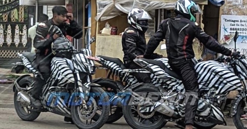 Bajaj Pulsar NS250 Pre-Production Models Spotted Testing in India