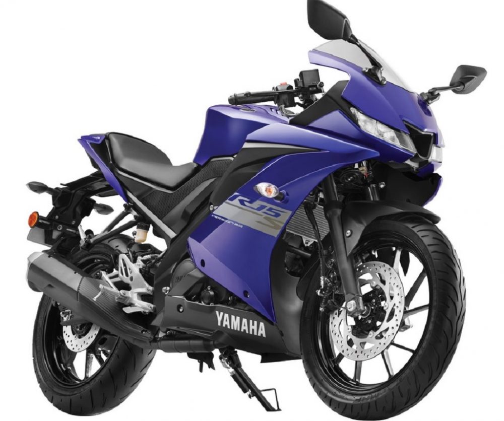 Yamaha R15S is Back! 2022 Model Launched in India at Rs 1.58 Lakh - side