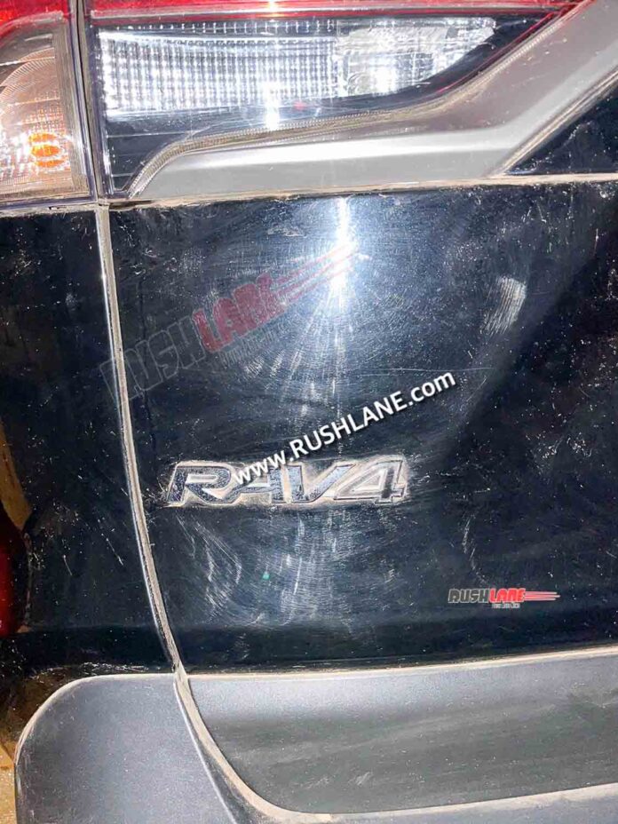 Toyota RAV4 Spotted Undisguised in India; Expected to Launch for Rs 60 Lakh - wide