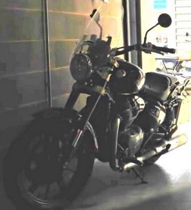 Upcoming 650cc Royal Enfield Motorcycles Spotted Undisguised - Report - picture