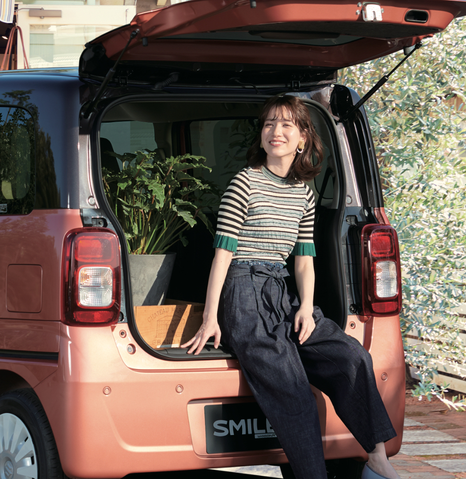 New Suzuki WagonR Smile Official Photos and Colour Options - back