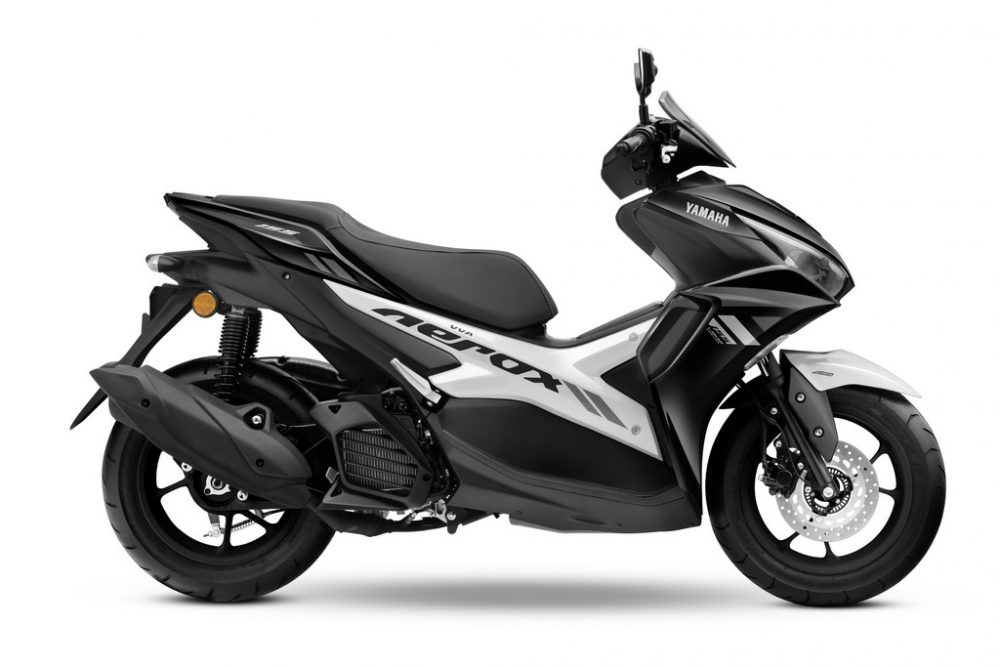 Yamaha Aerox 155 Metallic Black Edition Launched in India - view