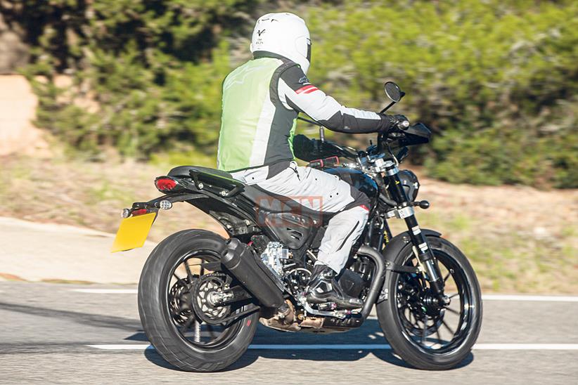 Triumph-Bajaj Bikes Launch Details & Expected Price in India - bottom