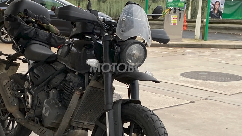Bajaj-Triumph Scrambler Motorcycle - Details and Photos - side