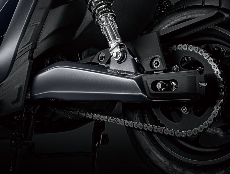 Meet Yamaha EMF Electric Scooter - Quick Details and Official Photos - closeup
