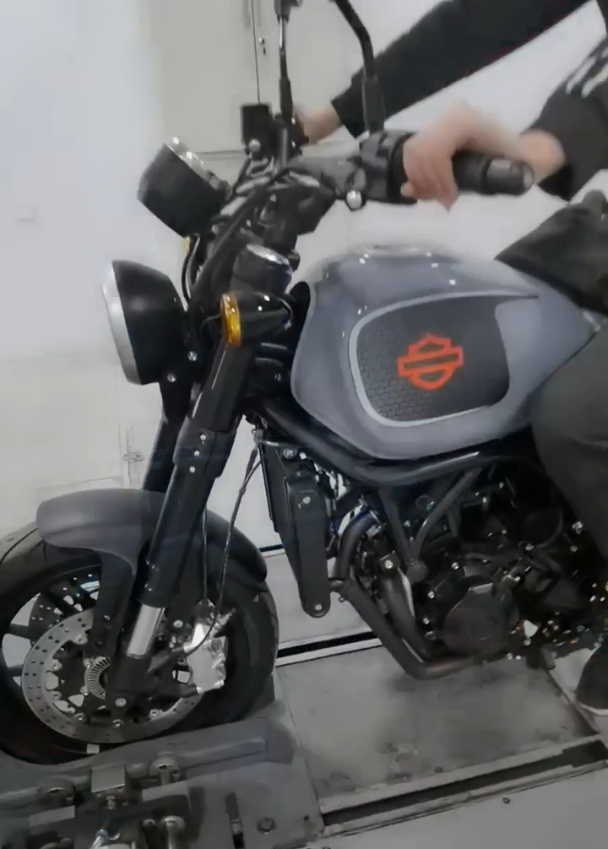 500cc Harley-Davidson Motorcycle Is Coming To India To Rival Royal Enfield - macro