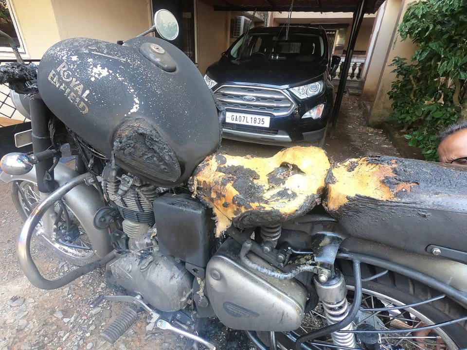 Royal Enfield Classic 350 Fire Incident - More Photos and Details - midground