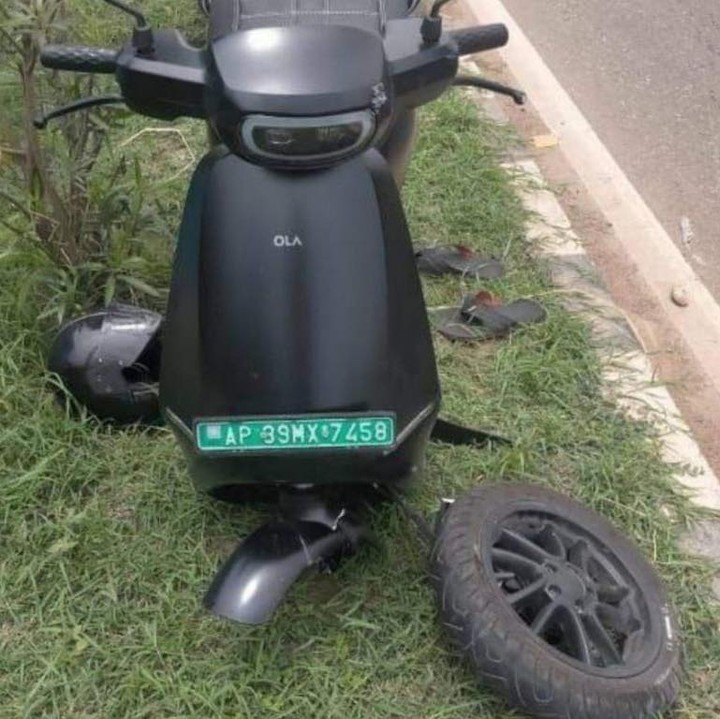 OLA Electric Scooter's Front Suspension Problem - Live Photos - close-up