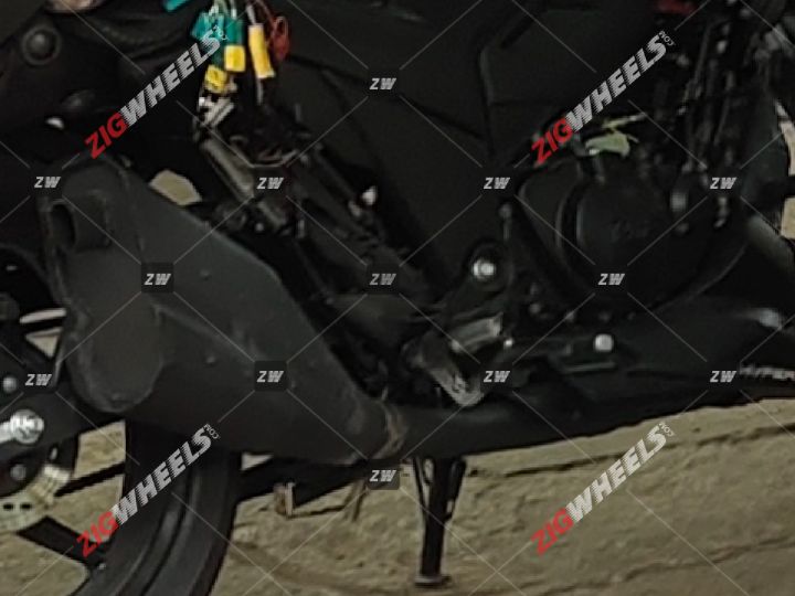 2023 TVS Apache RTR 160 4V Spied Testing Before Launch - right