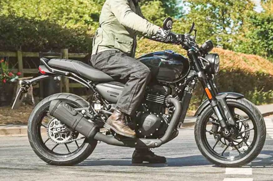 Bajaj-Triumph Motorcycle Spotted Again; Royal Enfield Rival - closeup