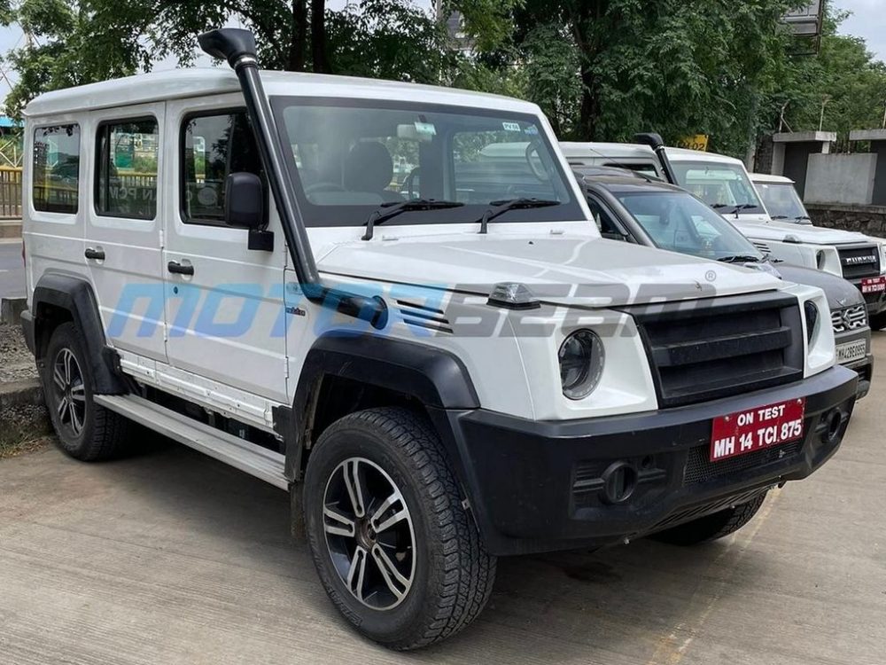 5-Door Force Gurkha: India's First Hardcore Offroader Spied Undisguised - view