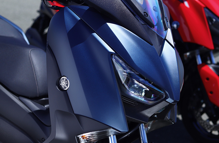 2023 Yamaha XMAX 250 Makes Official Debut in Japan - pic