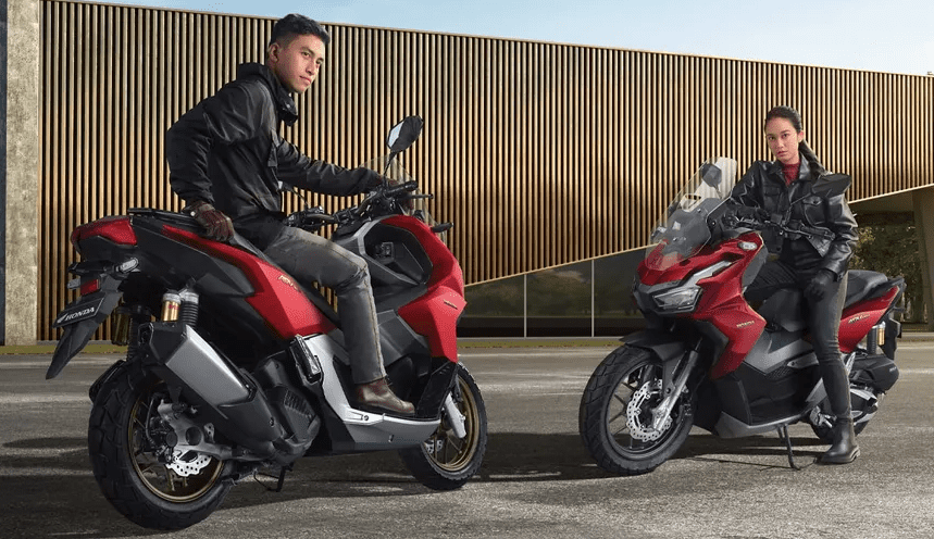 2023 Honda ADV 160 Premium Scooter Makes Official Debut - front